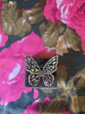 Crystal Butterfly Stretch Ring - Iridescent Stones